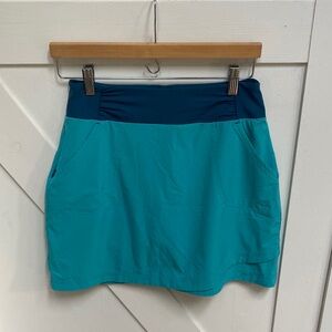 Title Nine Teal Women's Skortsize small